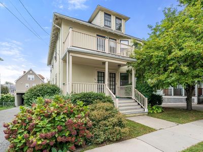 70 Putnam St