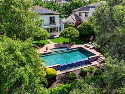 1380 Bella Cir