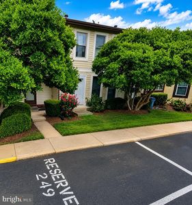Property at 2448 Sun Valley Cir #7-J, Silver Spring, MD
