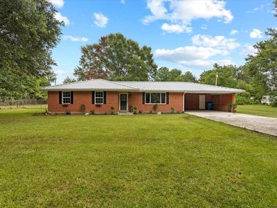 8 Hilda Ln