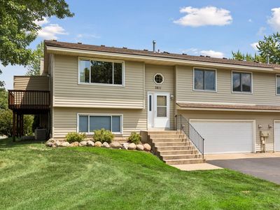 3811 Windcrest Ct