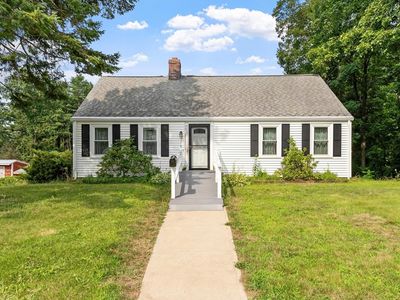 1218 Main St