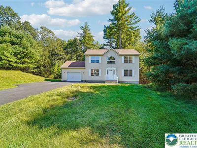 110 Estate Dr