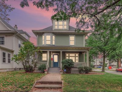 2700 Bryant Ave S