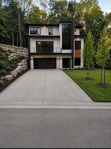 6160 Cardinal Dr