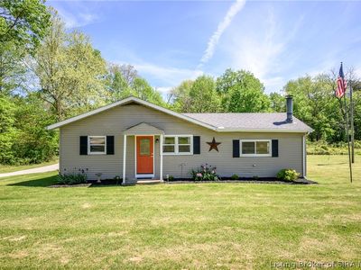 8720 Highway 135 NE