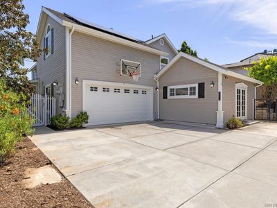 3311 James Dr