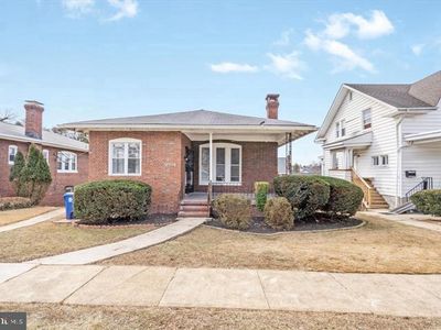 1008 Walnut Ave