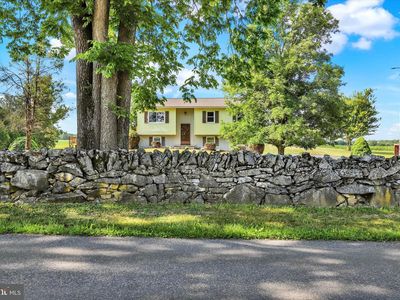 62 Oak Flat Rd