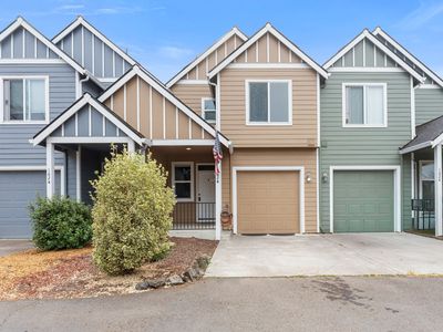162 Fenton Ave