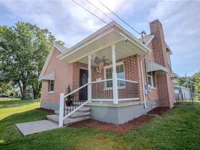 42 N Main St