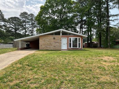 152 Gene Ave