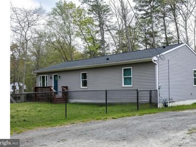 20 Columbine Ave