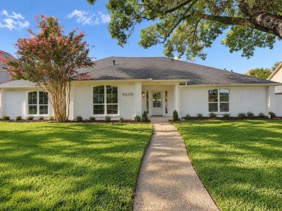 9609 Viewside Dr