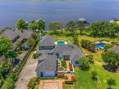 3235 Henderson Bayou Rd