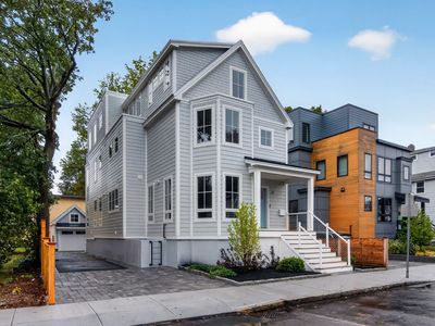 21 Cottage Park Ave