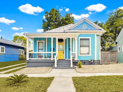 310 Callaghan Ave