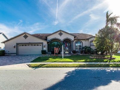 12528 Roseland Dr