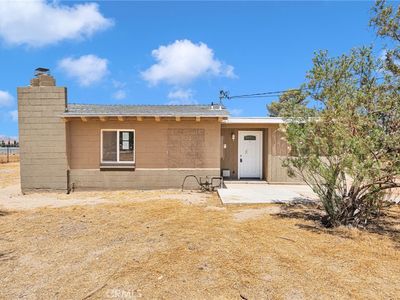 10912 Matilija Rd