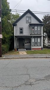 28 Elm Ave