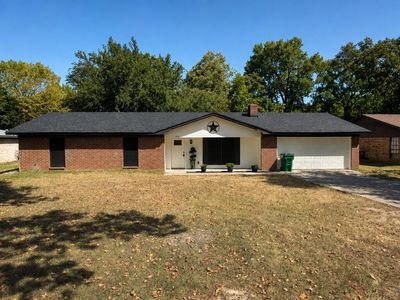 105 Yorkshire Blvd