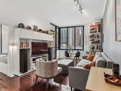 99 Battery Pl APT 11A