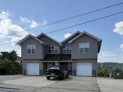 511 & 515 Sunset St