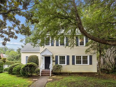 2401 Chesapeake Ave