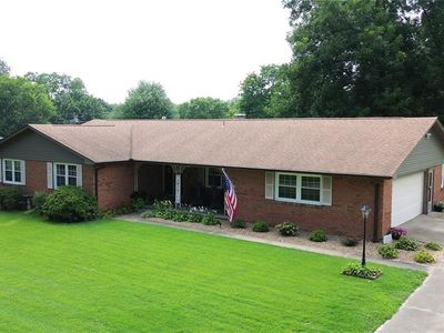 1229 Fairlane Dr