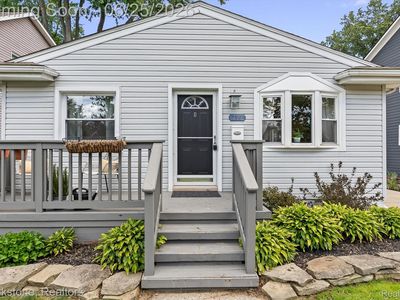 Property at 256 Leroy Ave, Clawson, MI