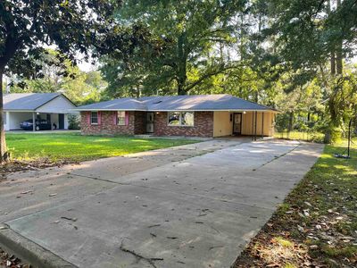 3643 Big Bend Dr