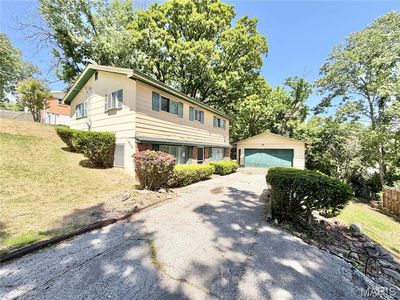 Property at 1908 Main Dr, High Ridge, MO