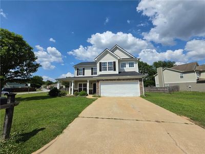 97 Lincolnshire Ln