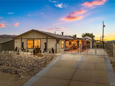 1705 Williams Drive