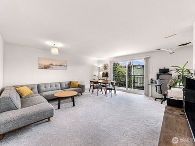 911 N 73rd Street #401