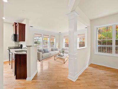 10 Abigail Way UNIT 1005