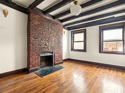 113 W 15th St #3E