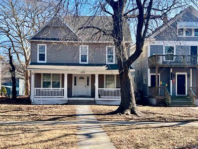 1614 SW College Ave