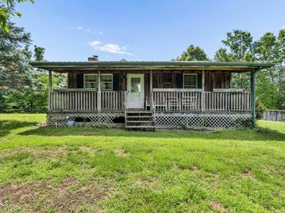 1820 Frank Roberts Rd