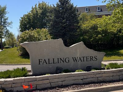 3142 Falling Waters Ln #3142