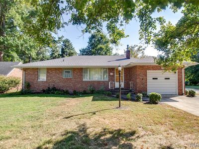 Property at 713 Ramona Pl, Godfrey, IL