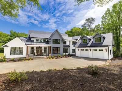 1029 Berkeley Dr