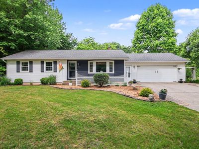 7475 Thornapple River Dr SE