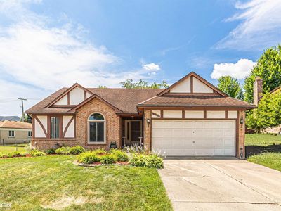 8703 Thornwood Ct