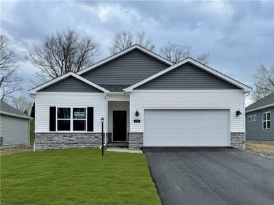 367 Gleneagles Dr