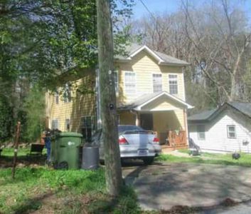 1330 Nash Rd NW