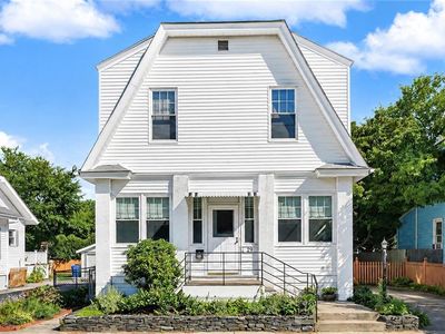 29 Rosegarden St