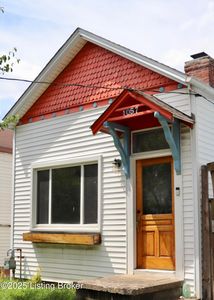 1057 E Saint Catherine St