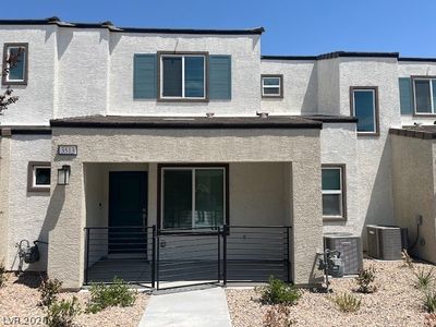 3513 Golden Chariot Ave