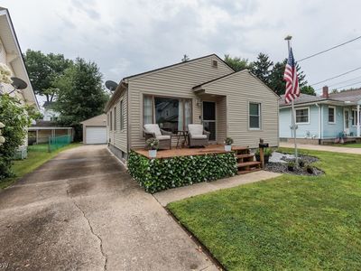 88 E Catawba Ave
